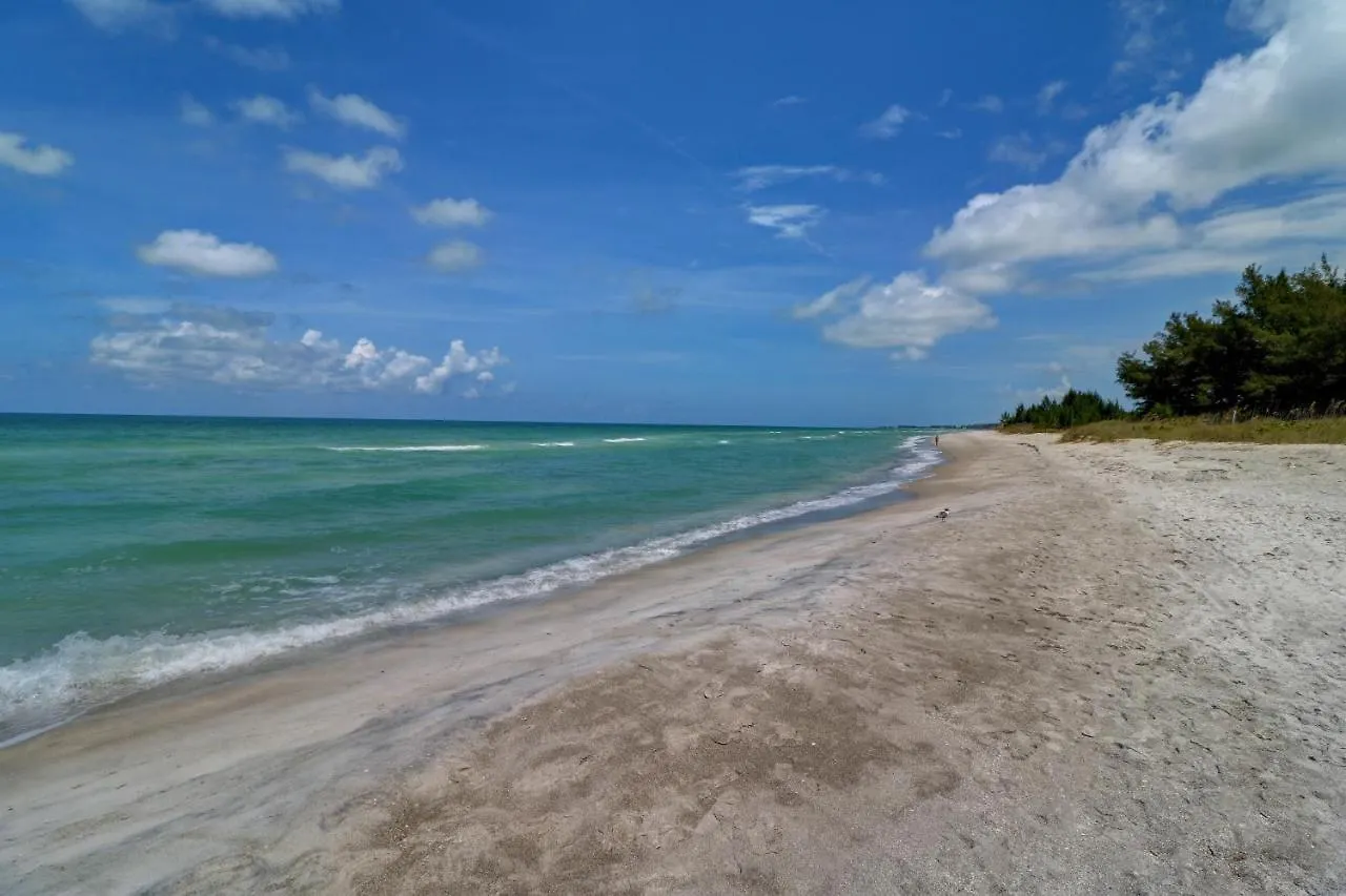 The Beach On Longboat Key Resort #105